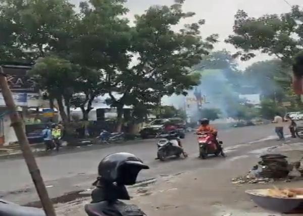 Dua Orang Tewas Dan 8 Luka Pada Peristiwa Bom Bunuh Diri